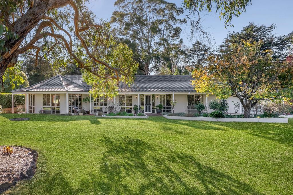 3 Vista Ct, Somerville, VIC 3912