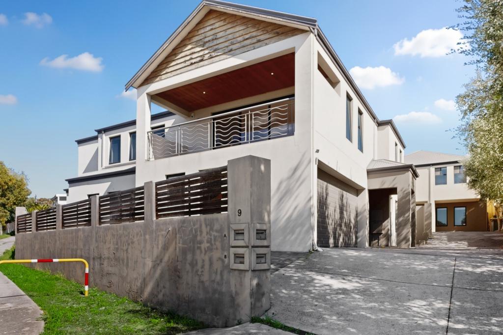 9a Charles St, Karrinyup, WA 6018