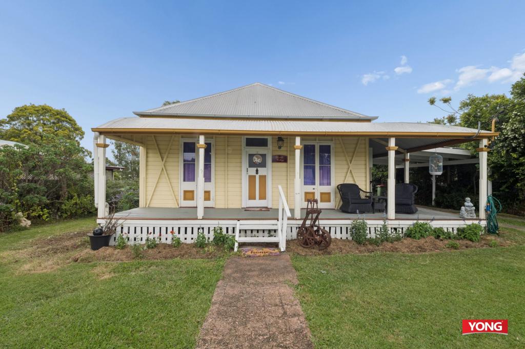 23 Doyle St, Silkstone, QLD 4304