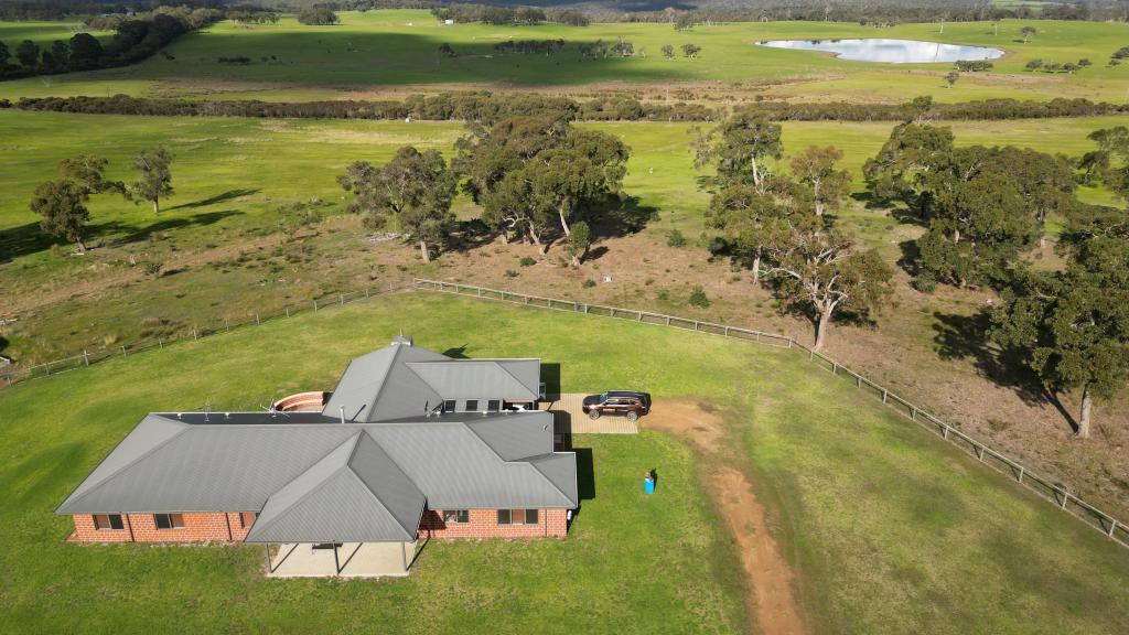 1181 Chorkerup Rd, Narrikup, WA 6326