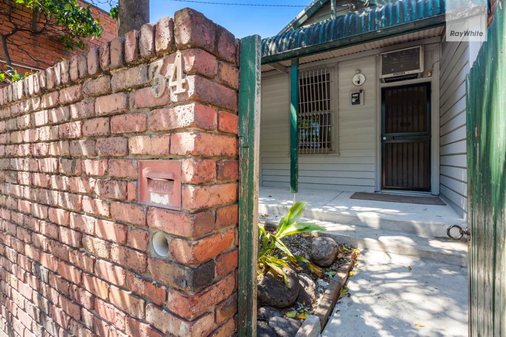 34 BRUNSWICK RD, BRUNSWICK EAST, VIC 3057