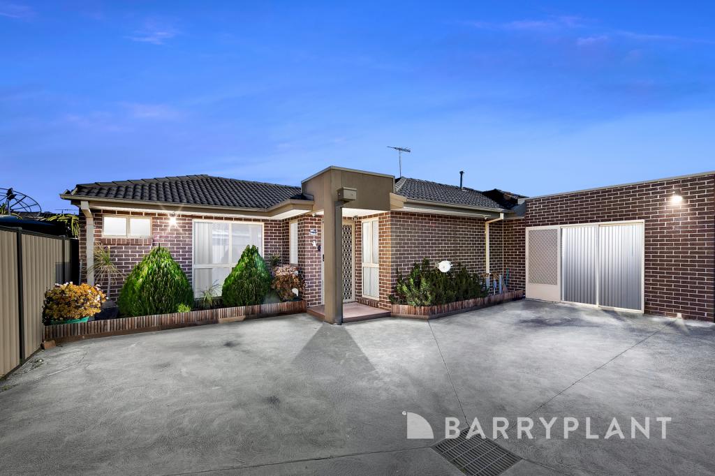 2/15 Phoenix St, Sunshine North, VIC 3020