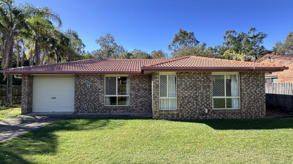 42 Haldham Cres, Regents Park, QLD 4118