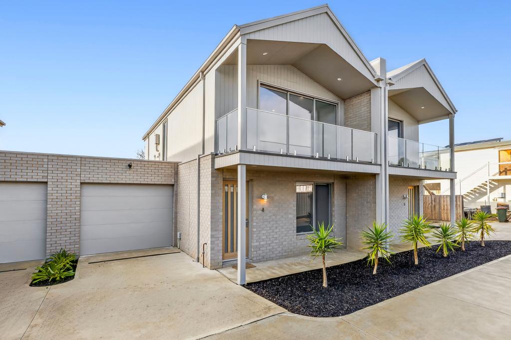 3/47 Leviens Rd, St Leonards, VIC 3223