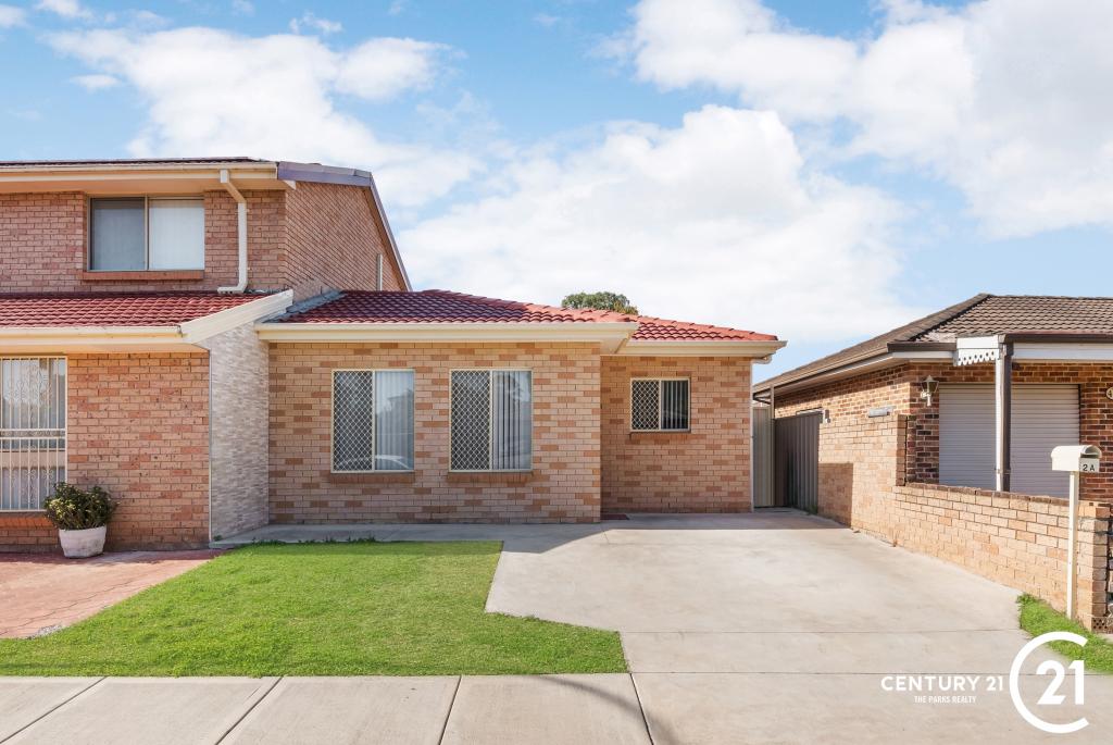 2a Dalpra Cres, Bossley Park, NSW 2176