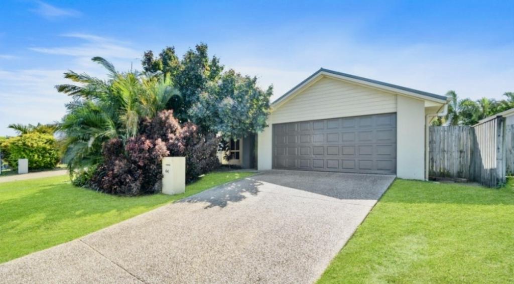64 Newport Pde, Blacks Beach, QLD 4740