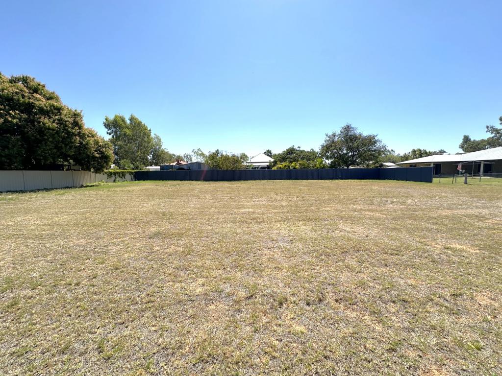 62 Fir St, Barcaldine, QLD 4725