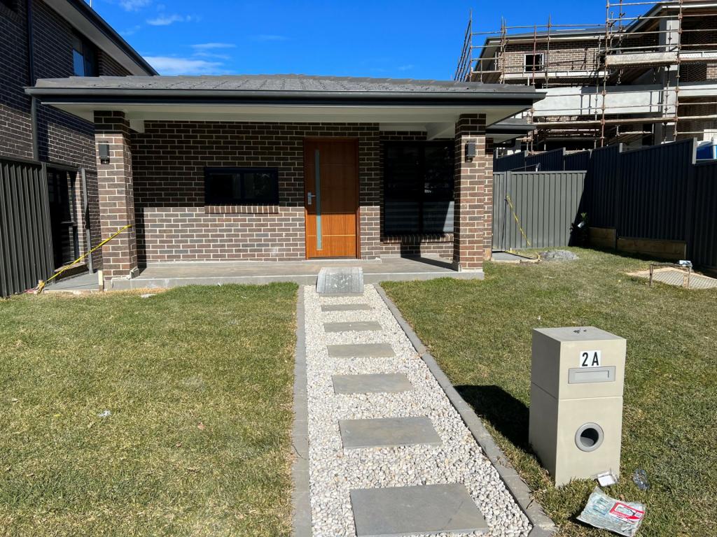 2A DOYLE ST, CAMPBELLTOWN, NSW 2560