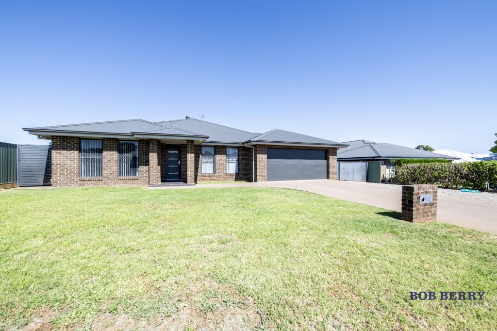 11 Augusta Ave, Dubbo, NSW 2830