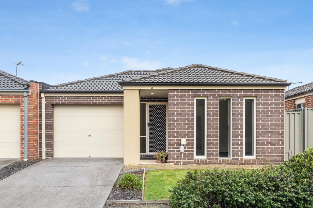 45 Southampton Dr, Langwarrin, VIC 3910