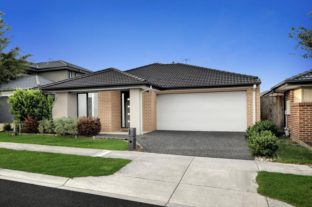 38 Chesney Cct, Clyde, VIC 3978