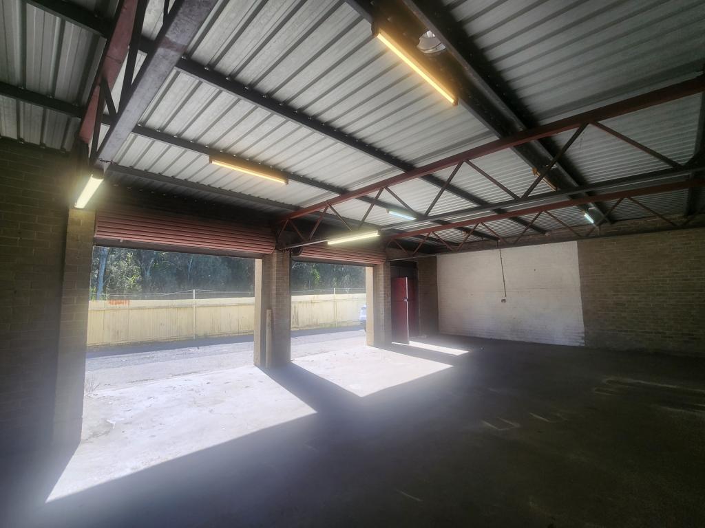 2/9 Mineral Rd, Oak Flats, NSW 2529