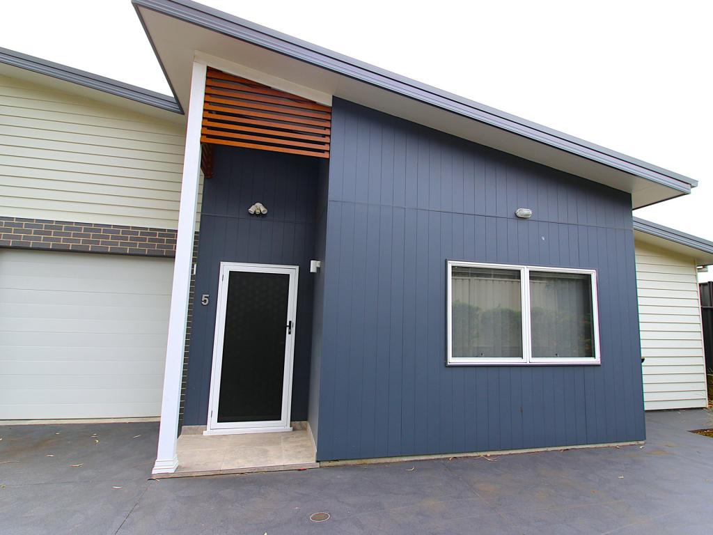 5/2 MCMAHONS RD, NORTH NOWRA, NSW 2541
