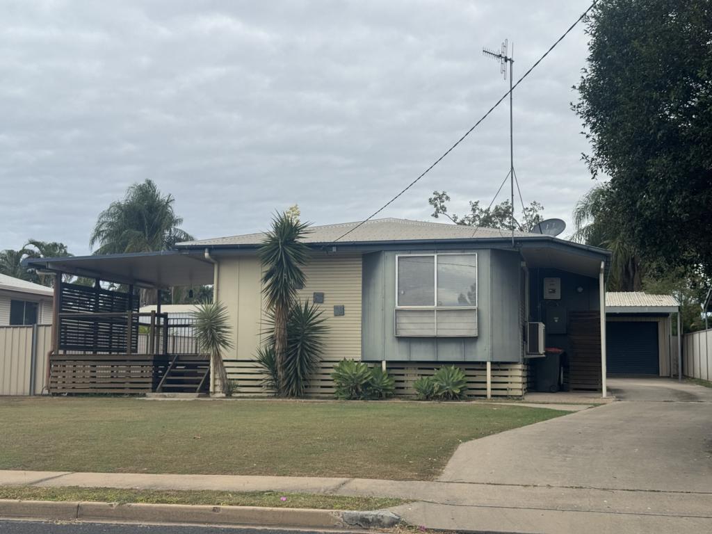 29 Leichhardt Dr, Moranbah, QLD 4744