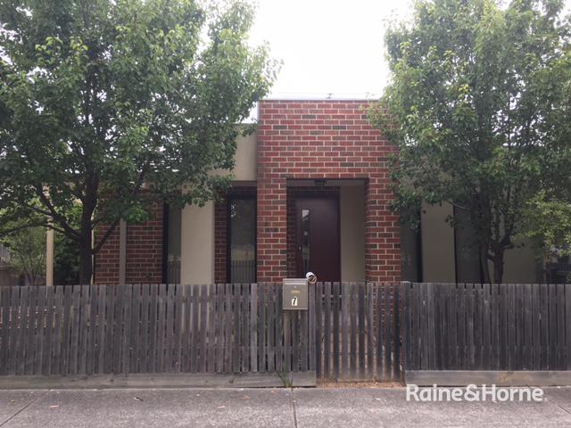 7 Deauville Lane, Deer Park, VIC 3023