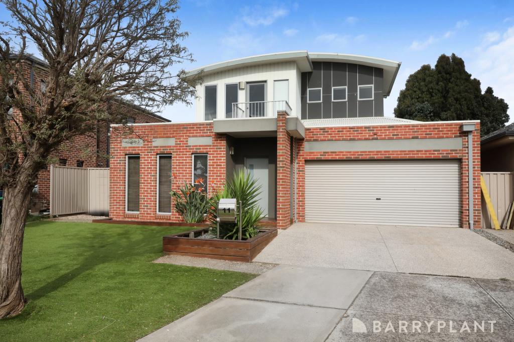 11 Braeside Walk, Caroline Springs, VIC 3023