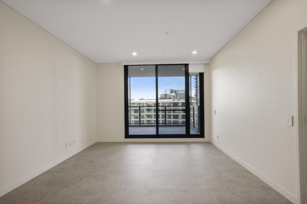 807/8 Sanctuary Bvd, Wentworth Point, NSW 2127