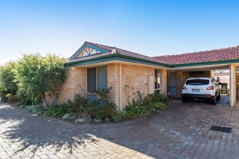 11/78-80 Oakmont Ave, Meadow Springs, WA 6210