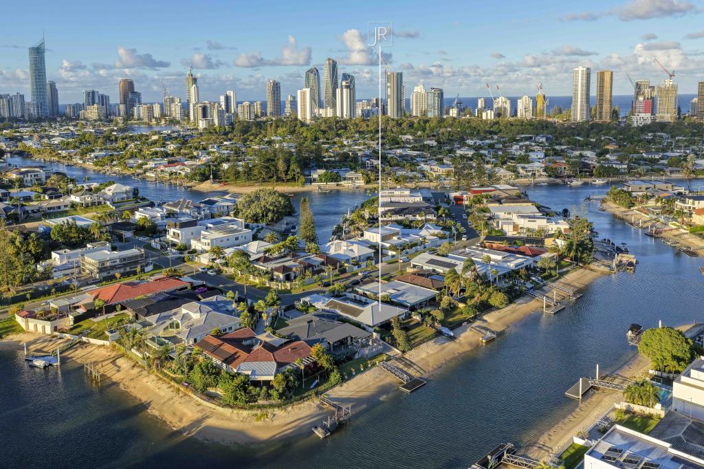 25 Beverley Cres, Broadbeach Waters, QLD 4218