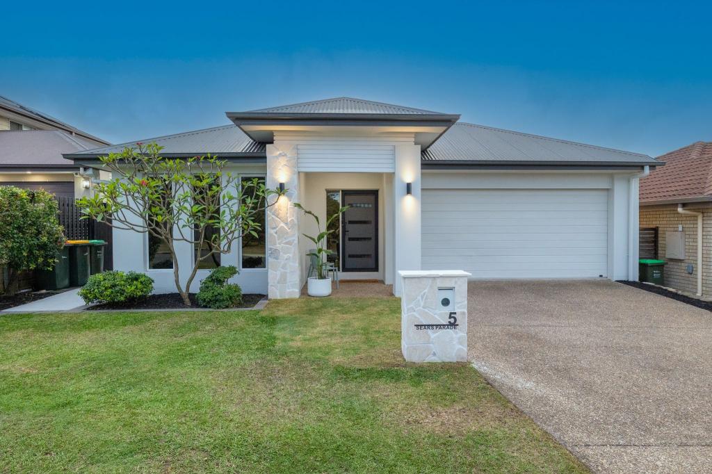 5 Sears Pde, North Lakes, QLD 4509