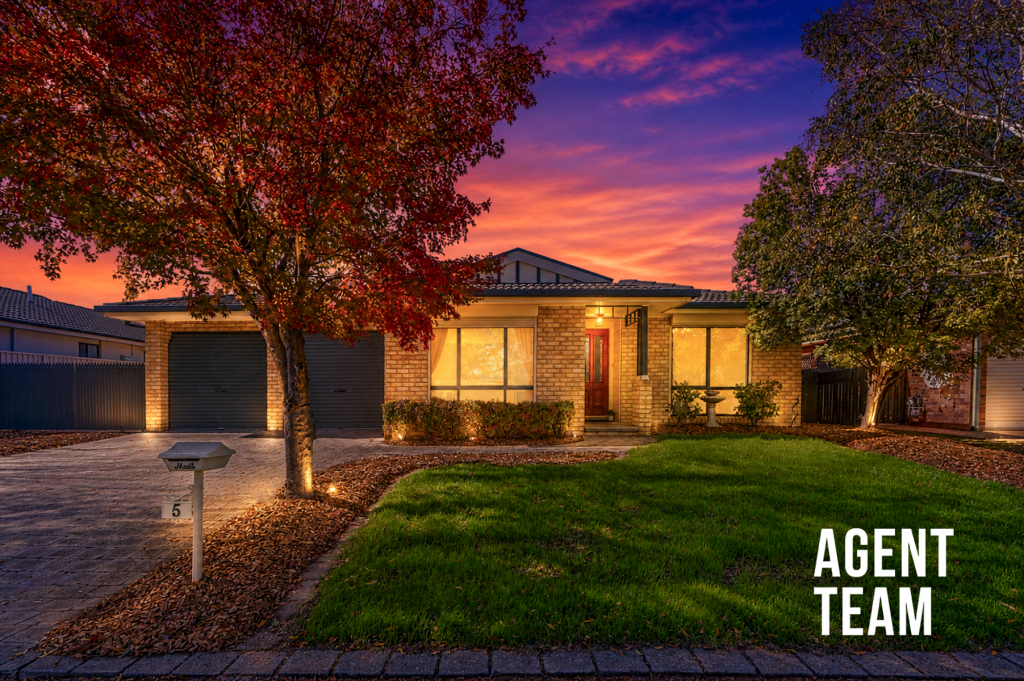 5 Quinlivan Cres, Dunlop, ACT 2615