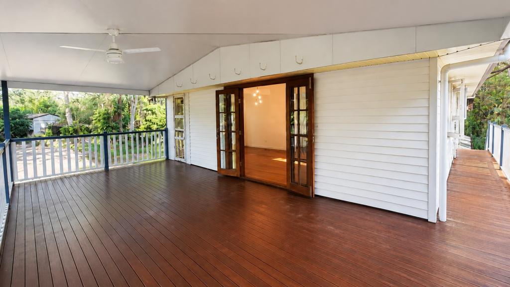 1-5 Wandoo Ave, Macleay Island, QLD 4184