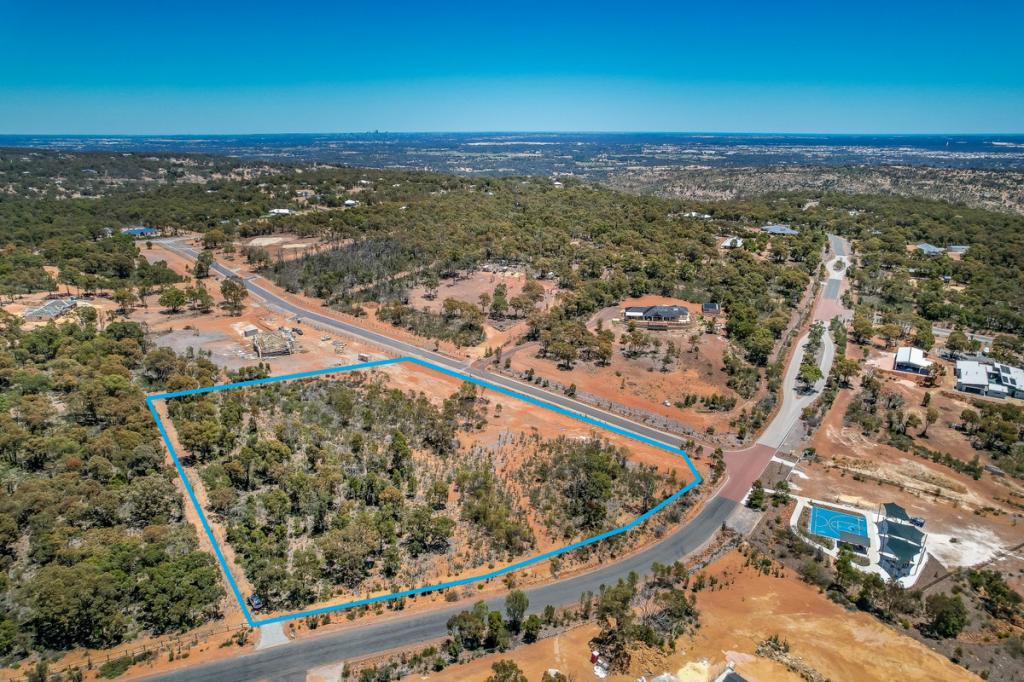 312 Connemara Dr, Brigadoon, WA 6069