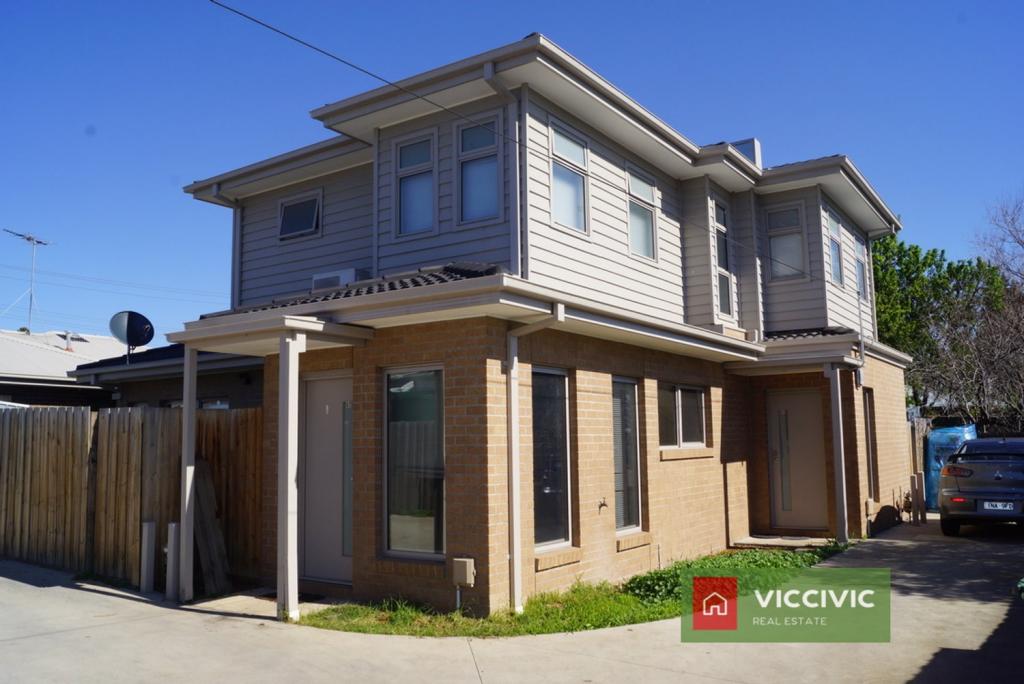2/3 Gardenia Gr, Norlane, VIC 3214