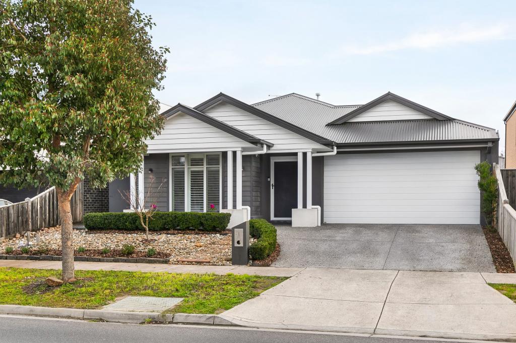 201 FOREST RED GUM DR, MICKLEHAM, VIC 3064