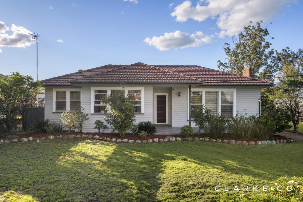 60 Robert St, Tenambit, NSW 2323