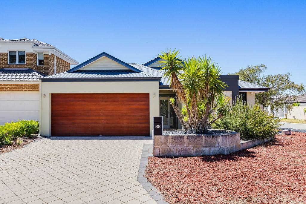 38 Vaucluse Cct, Belmont, WA 6104