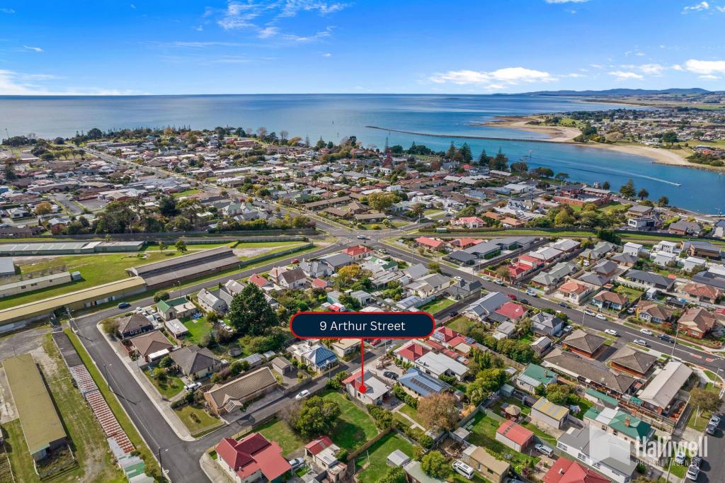 9 Arthur St, Devonport, TAS 7310