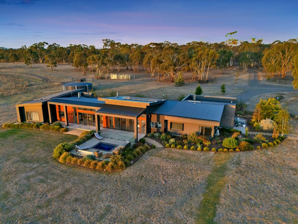 1769 Creswick-Newstead Rd, Campbelltown, VIC 3364