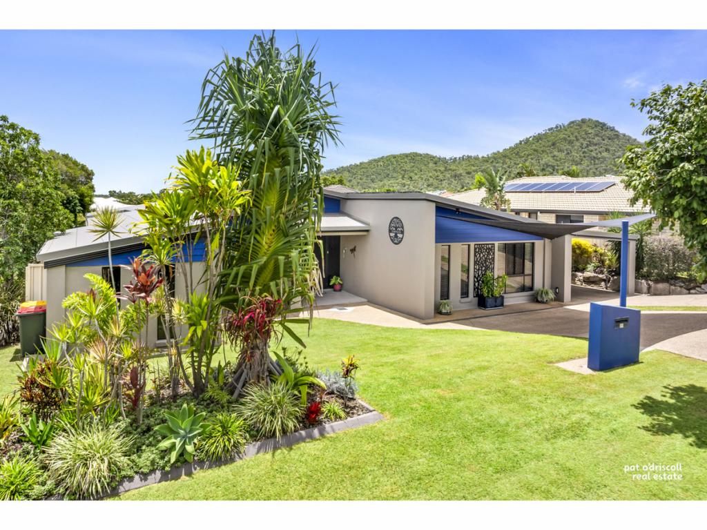 25 NAGLE DR, NORMAN GARDENS, QLD 4701