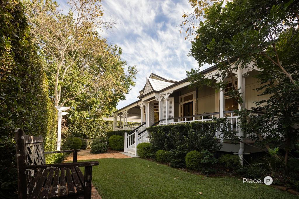 23 Victoria Pde, Clayfield, QLD 4011