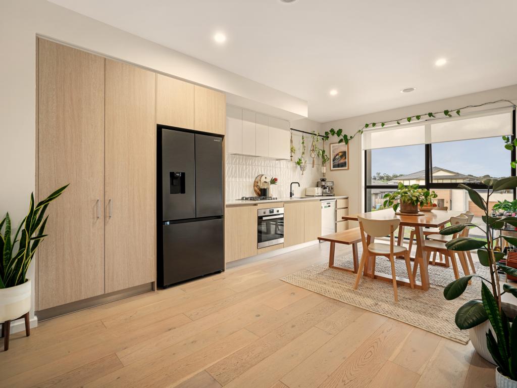 20 Dynasty Dr, Cranbourne South, VIC 3977