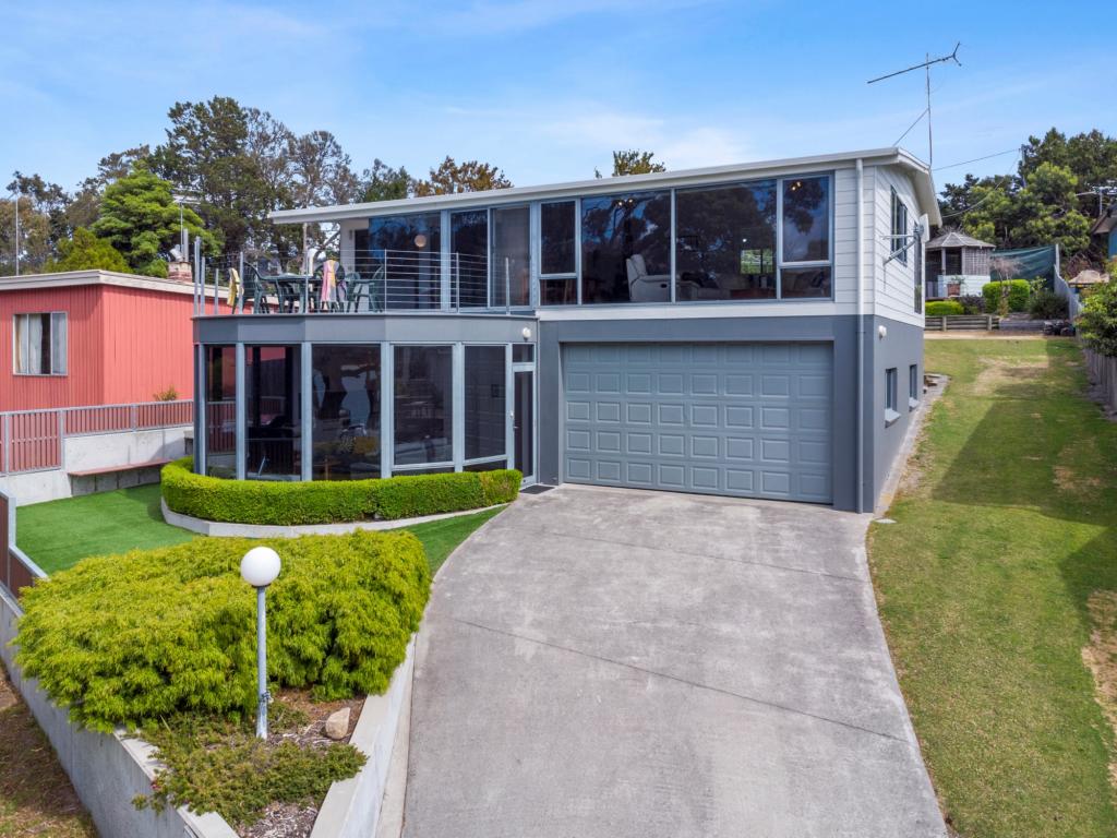 39 Jetty Rd, Coles Bay, TAS 7215