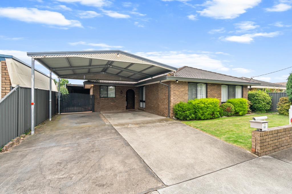 23 Valentine Cres, Sale, VIC 3850