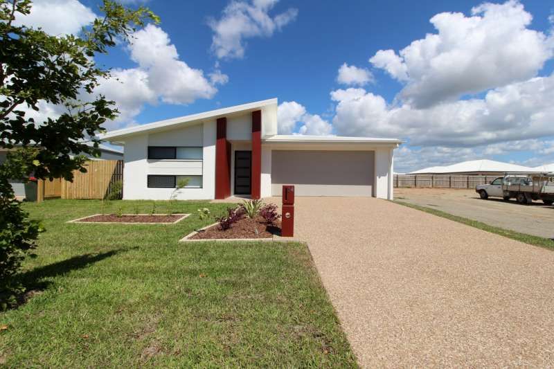 24 Orangeberry Cct, Mount Low, QLD 4818