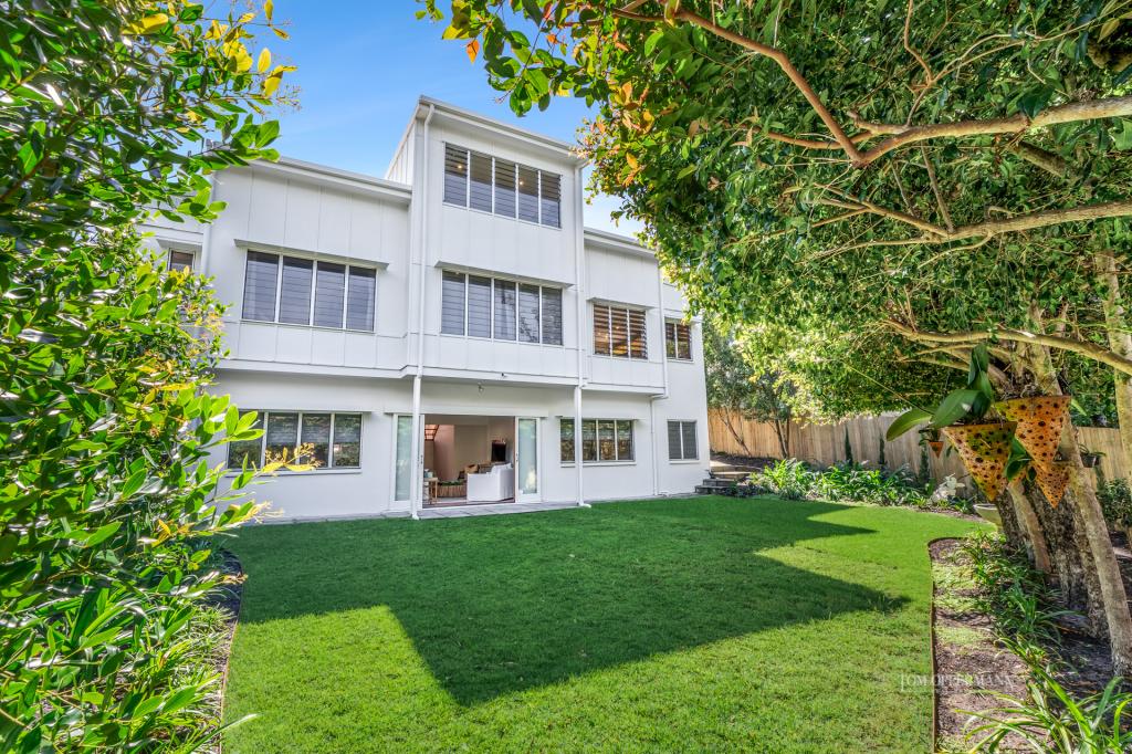 31 Whale Dr, Sunshine Beach, QLD 4567