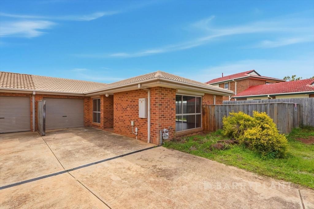 1/4 Asquith Pl, Melton West, VIC 3337