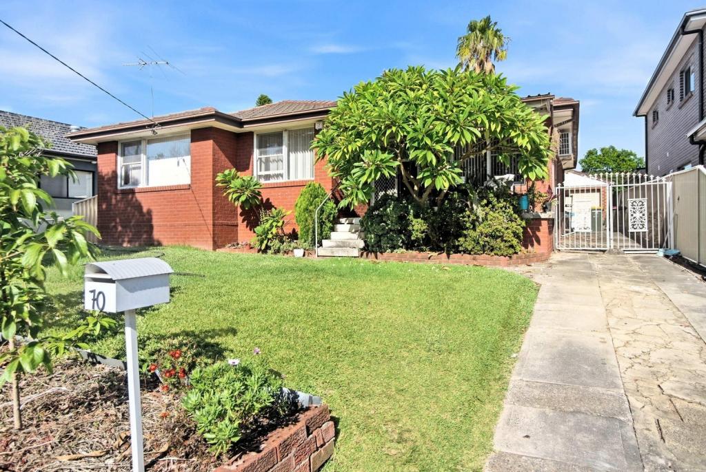70 Myall St, Merrylands, NSW 2160