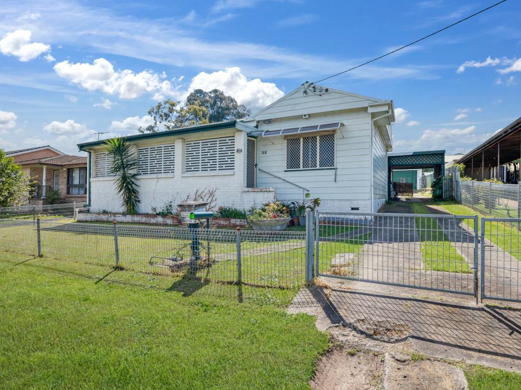 32 Mills Cres, Cessnock, NSW 2325