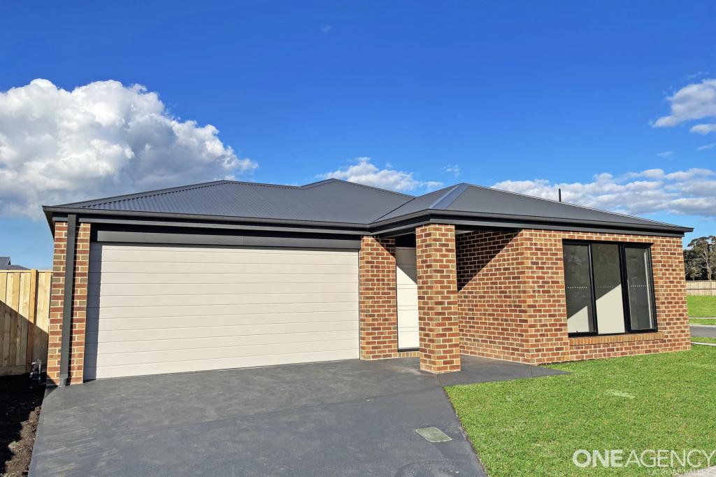 4 Hayes Rd, Newborough, VIC 3825