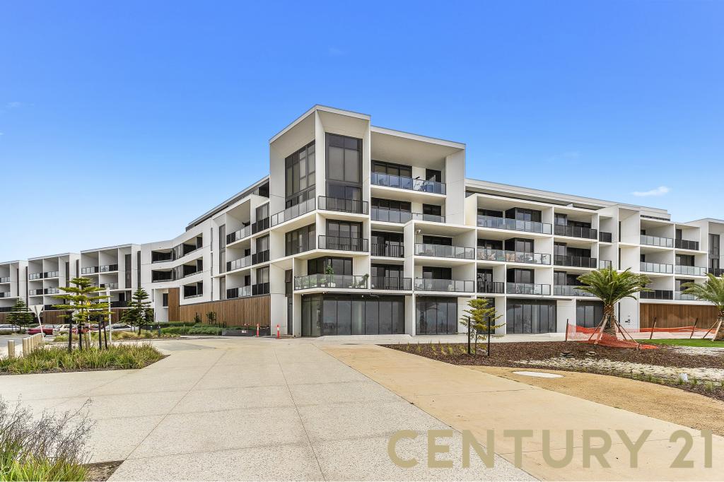 220/33 Quay Bvd, Werribee South, VIC 3030