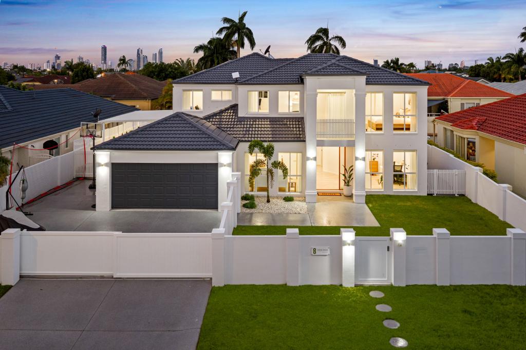 8 Deborah Ave, Benowa, QLD 4217