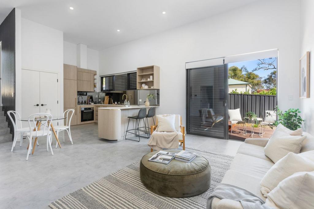 4/7 Hunter St, Heathcote, NSW 2233