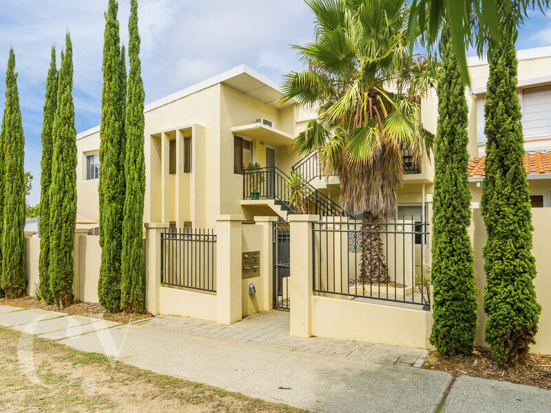 2/246 Broome St, Cottesloe, WA 6011