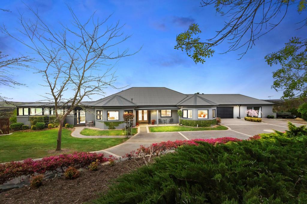 161 Goolabri Dr, Sutton, NSW 2620
