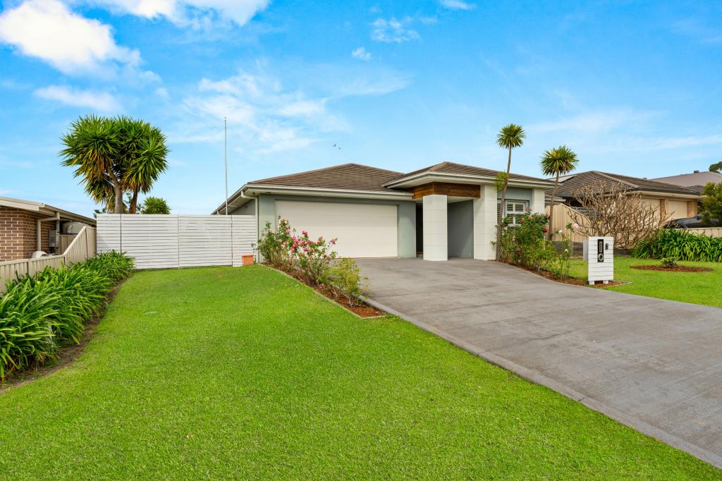 7 Nutans Crst, South Nowra, NSW 2541